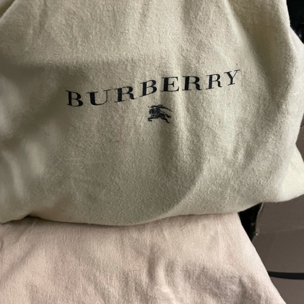 Authentic Mint Condition Burberry Beaton Quilted … - image 5